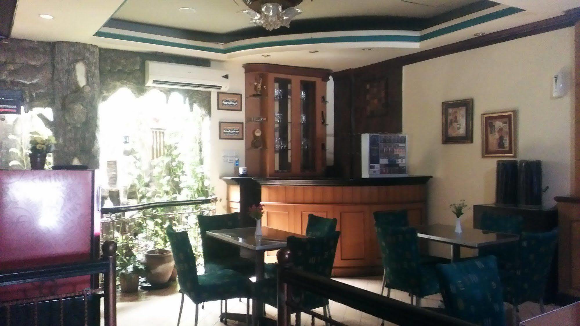 Hotel Anging Mammiri
