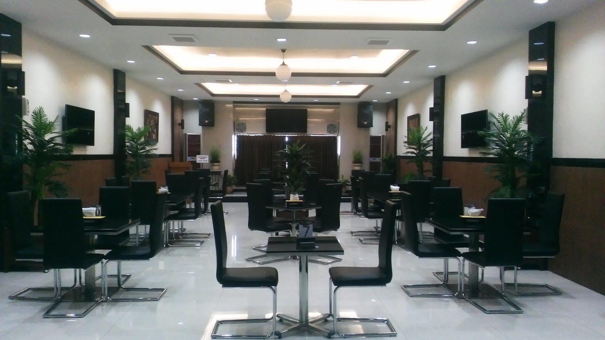 Anging Mammiri Hotel